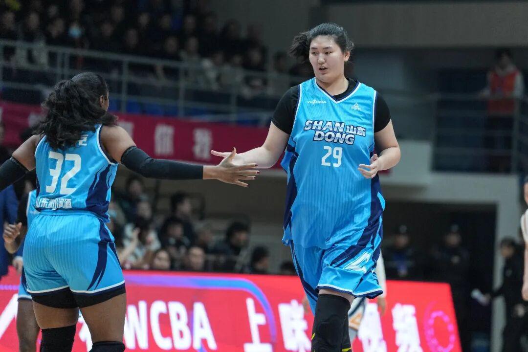 亚博体育APP-瞰体育｜张子宇之惑？中国篮球之殇！