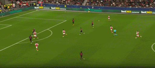 亚博体育app登录-热闻|哈弗茨点球绝平旧主!阿森纳1-1勒沃库森,欧冠8连胜终结